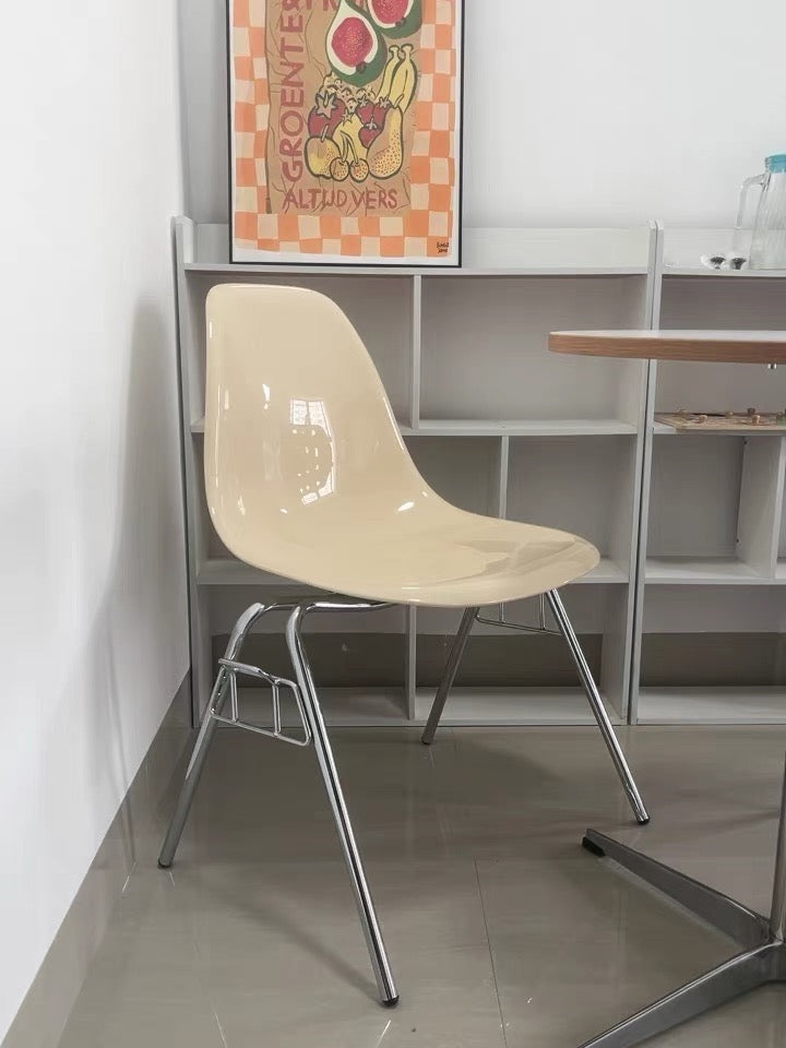 Eames Replica Shell Chair