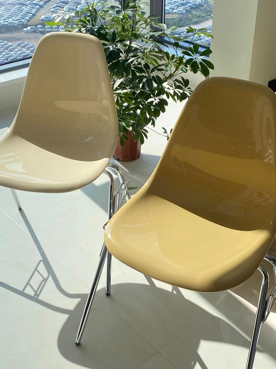 Eames Replica Shell Chair
